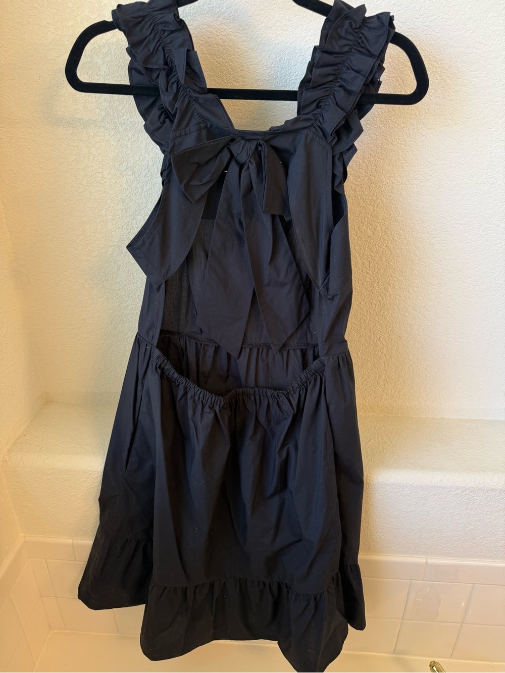 Open back- Black Ruffle Strap Dress - Picture 3 of 4